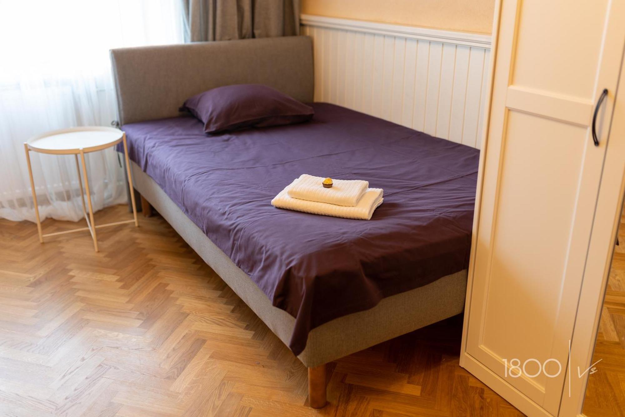 1800 By Vince Stay - Private Rooms In Town Hall Square Ταρτού Εξωτερικό φωτογραφία